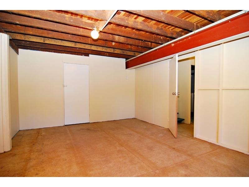 3 WILLS Street, Churchill QLD 4305