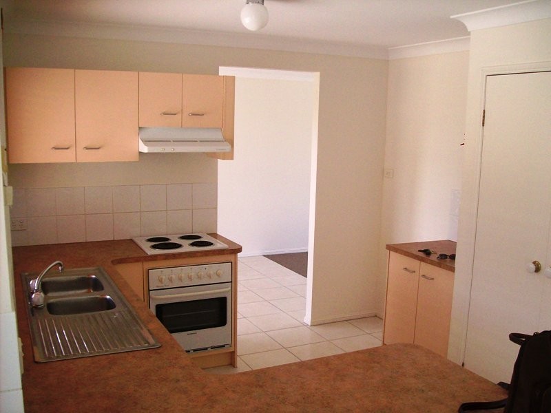 34 Tristiana Street, Yamanto QLD 4305