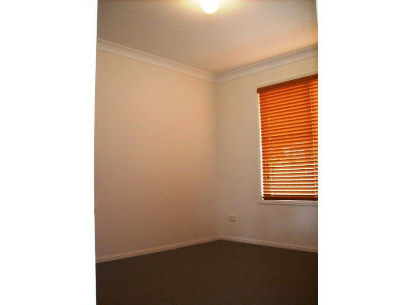 34 Tristiana Street, Yamanto QLD 4305