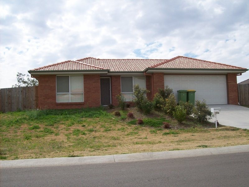 98 Anna Drive, Raceview QLD 4305