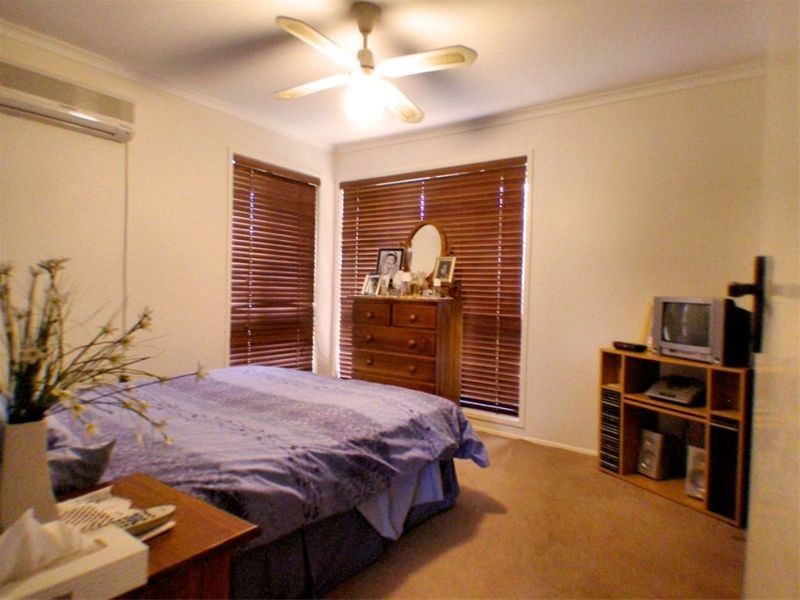 84 Reif Street, Flinders View QLD 4305