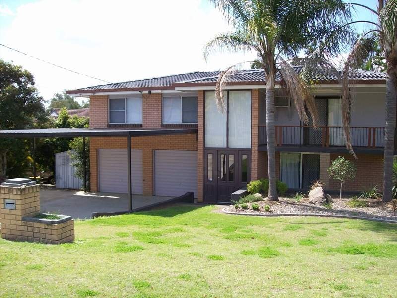 5 Olbern Crescent, Yamanto QLD 4305