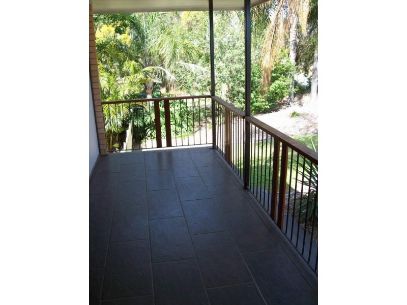 5 Olbern Crescent, Yamanto QLD 4305