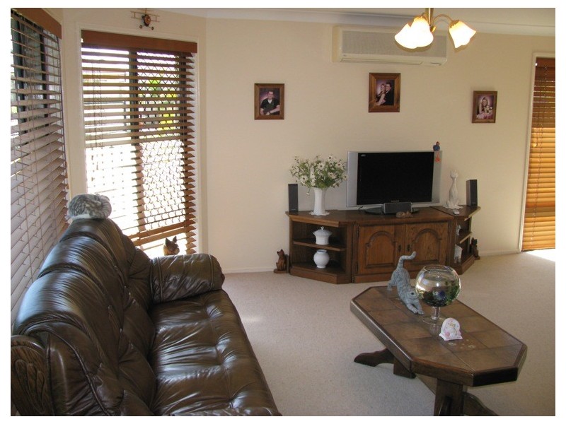 119 Kensington Drive, Flinders View QLD 4305