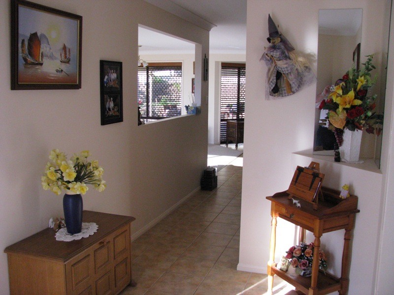 119 Kensington Drive, Flinders View QLD 4305