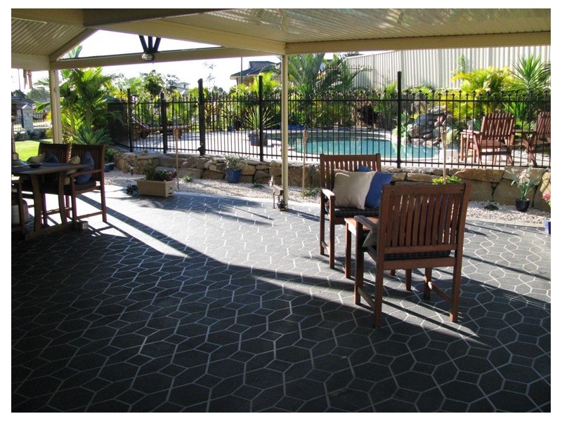 119 Kensington Drive, Flinders View QLD 4305