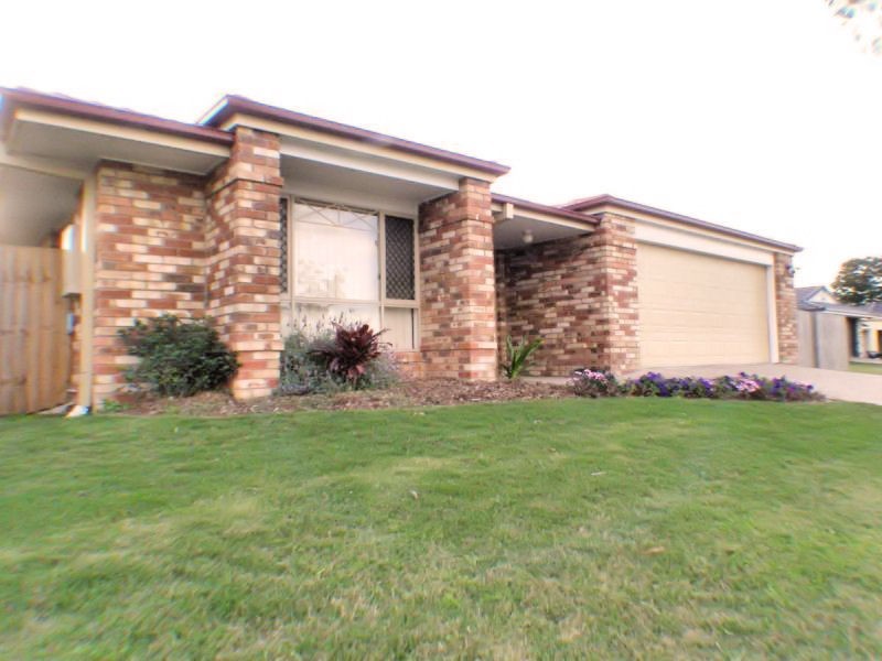 22 Angela Place, Yamanto QLD 4305