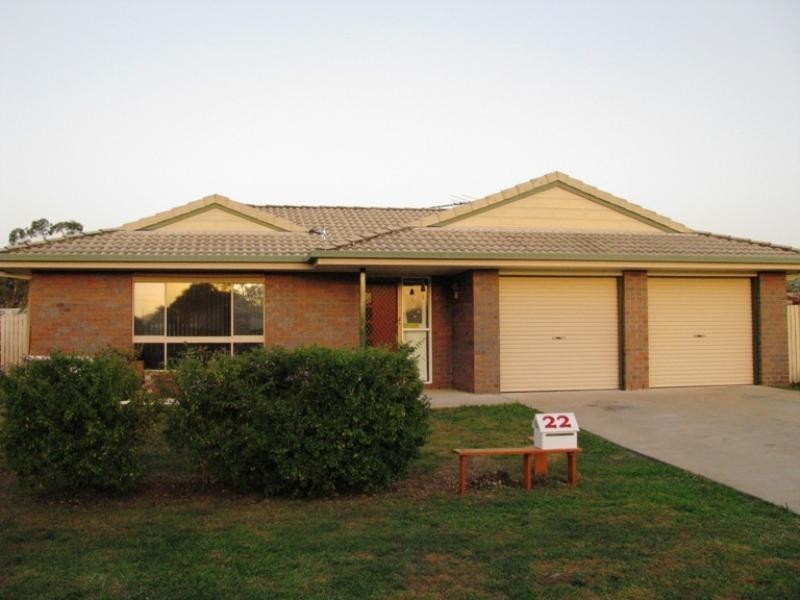 22 Pioneer Drive, Raceview QLD 4305