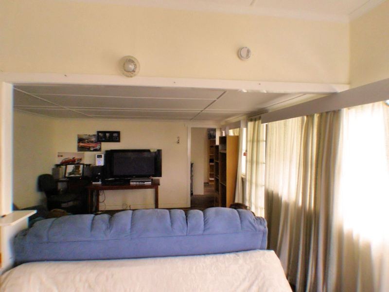 23 Deebing Street, Ipswich QLD 4305