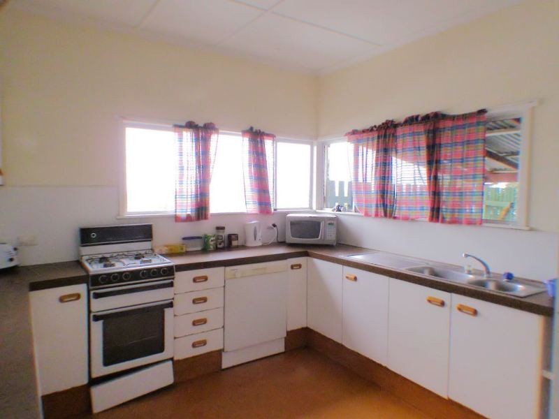 23 Deebing Street, Ipswich QLD 4305