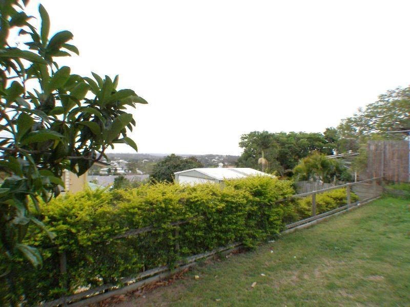 23 Deebing Street, Ipswich QLD 4305