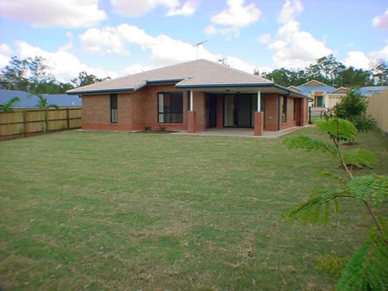 11 Dannika Way, Deebing Heights QLD 4306