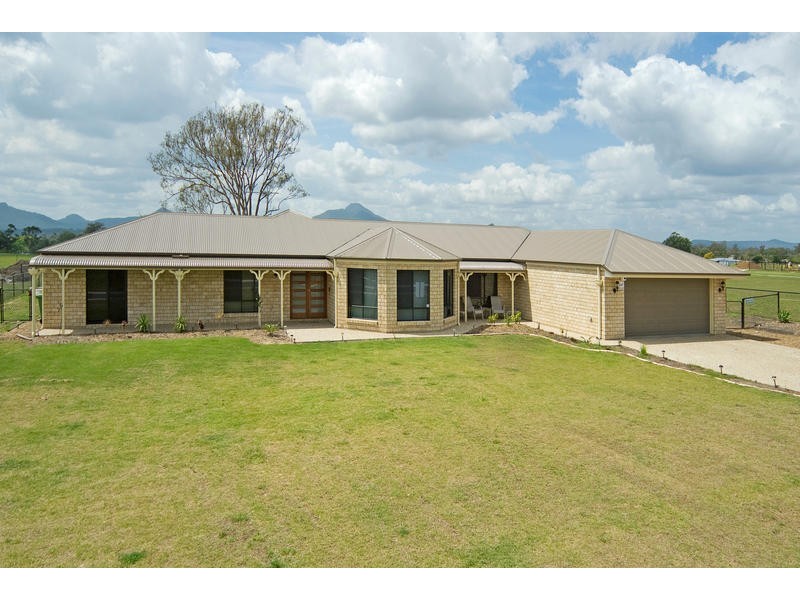 25 Goolman Place, Peak Crossing QLD 4306