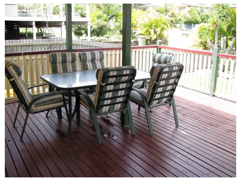 33 Kynance Street, Leichhardt QLD 4305