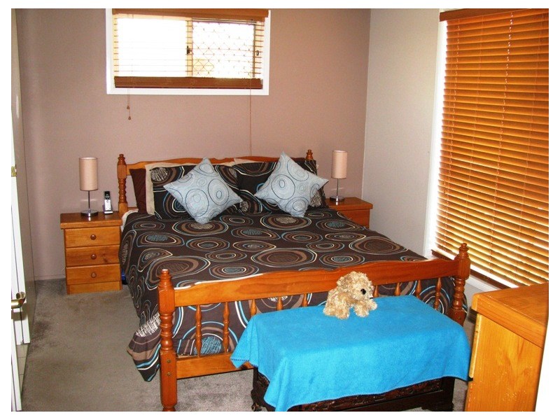 19 Pioneer Drive, Raceview QLD 4305