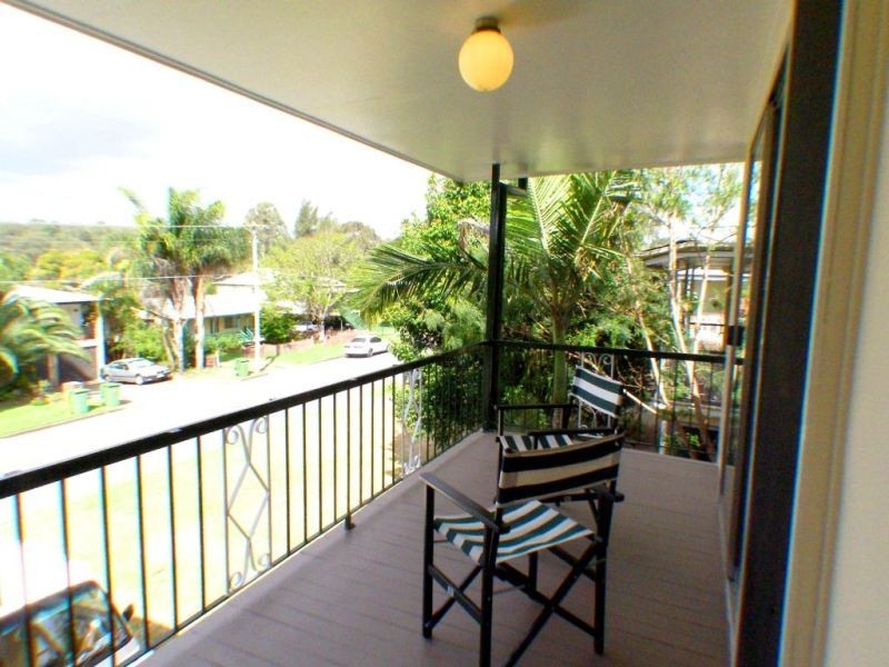 18 Prunda Parade, Raceview QLD 4305