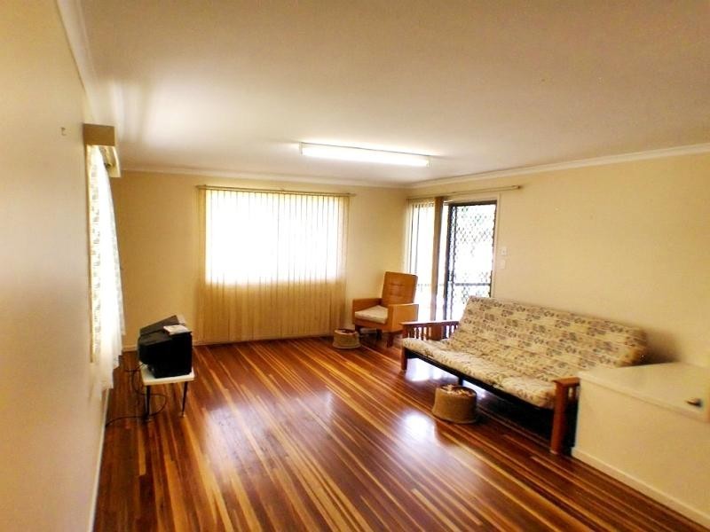 18 Prunda Parade, Raceview QLD 4305