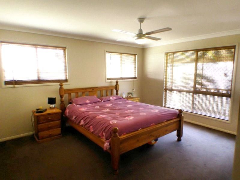 32 Leesmore Court, Deebing Heights QLD 4306