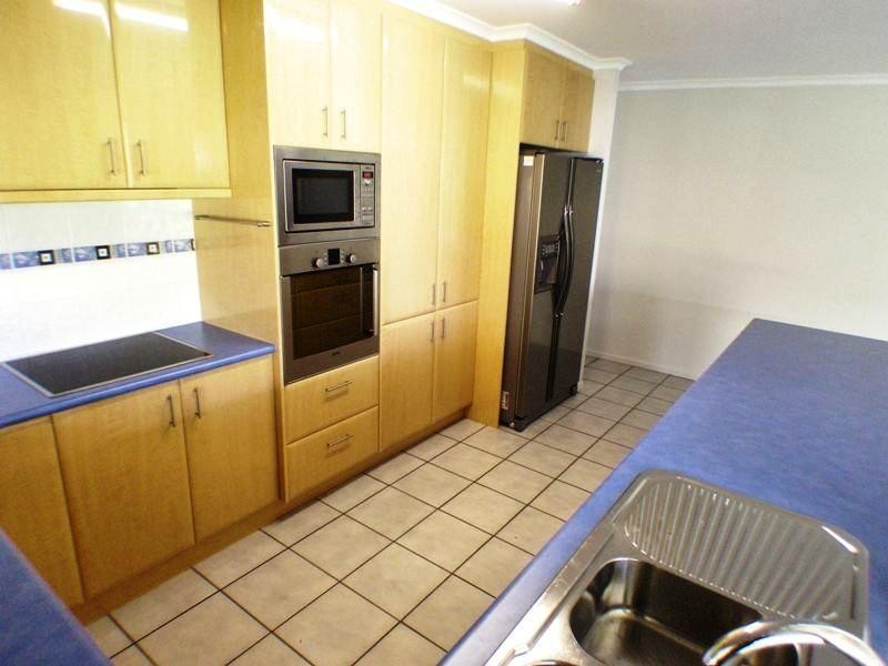 15 Cullen Street, Bundamba QLD 4304