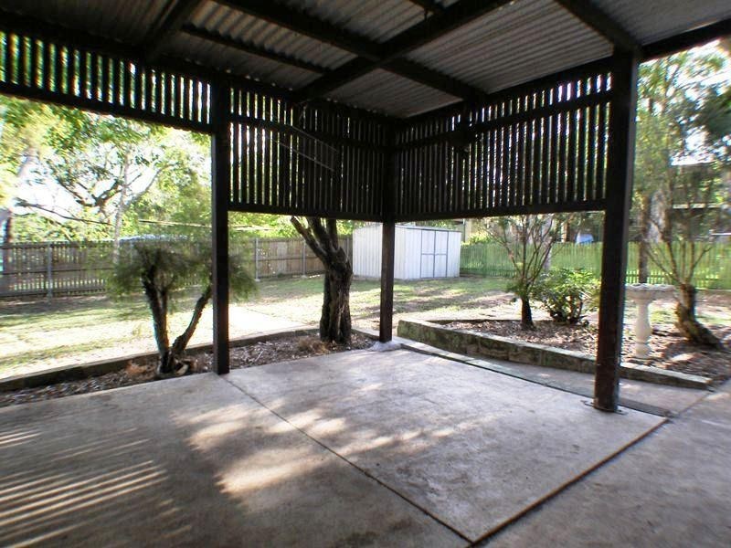 6 Skinner Crescent, Silkstone QLD 4304