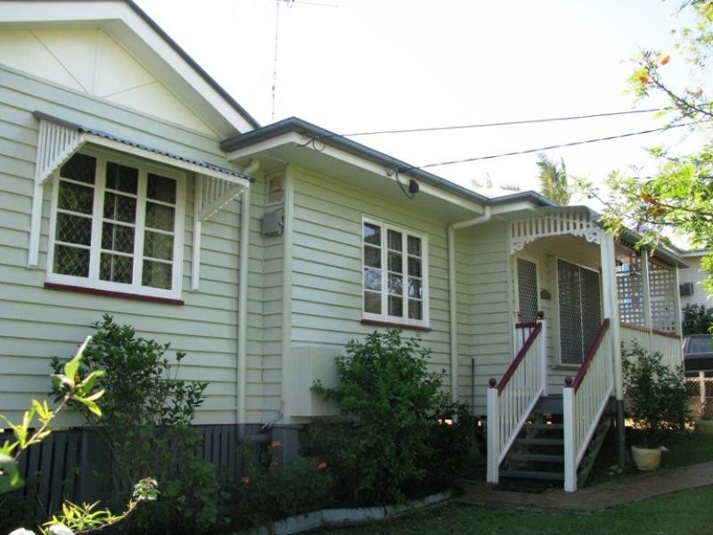 14 Orchard Street, Eastern Heights QLD 4305