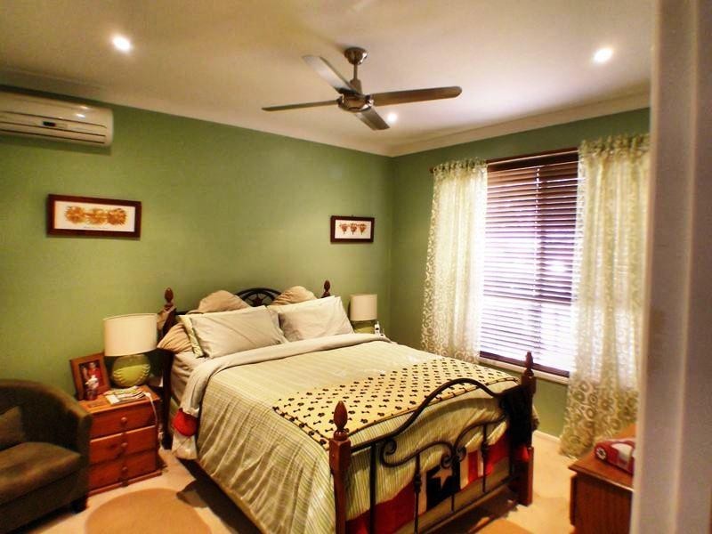 3 Knight Avenue, Silkstone QLD 4304