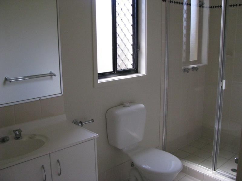 10 Bosswood Court, Yamanto QLD 4305