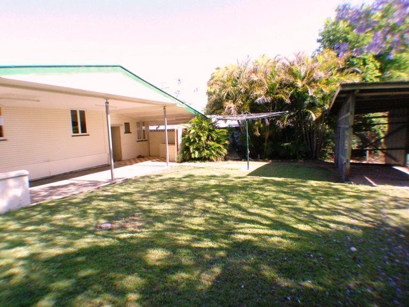 169 South Station Road, Silkstone QLD 4304