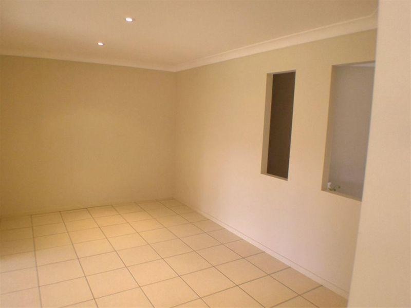 22 Piccadilly Court, Deebing Heights QLD 4306