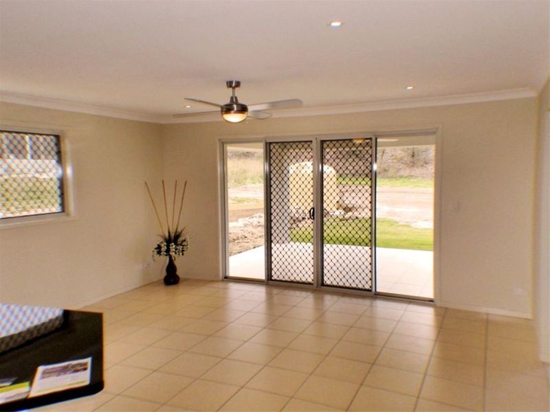 22 Piccadilly Court, Deebing Heights, Ipswich QLD 4305