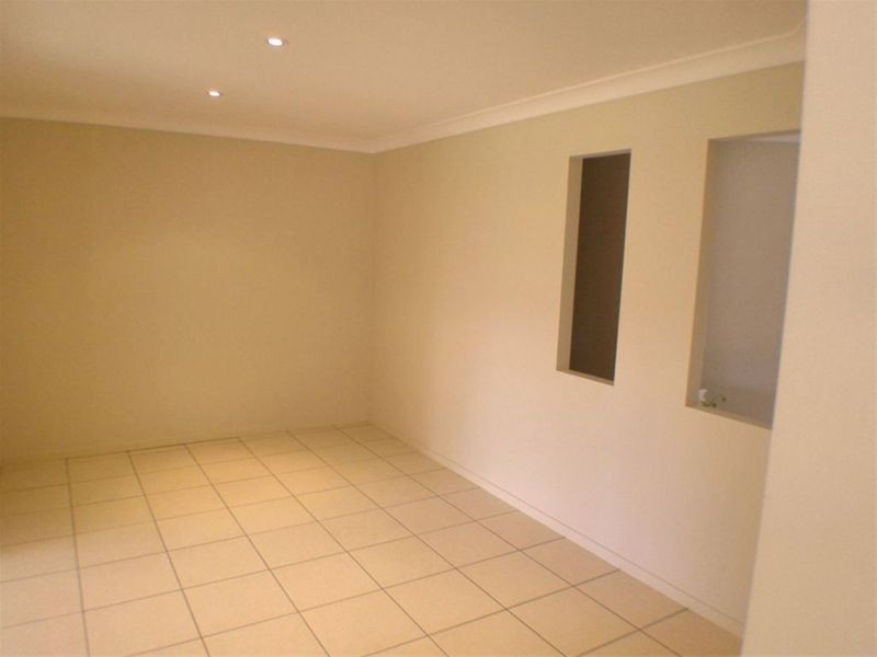 22 Piccadilly Court, Deebing Heights, Ipswich QLD 4305