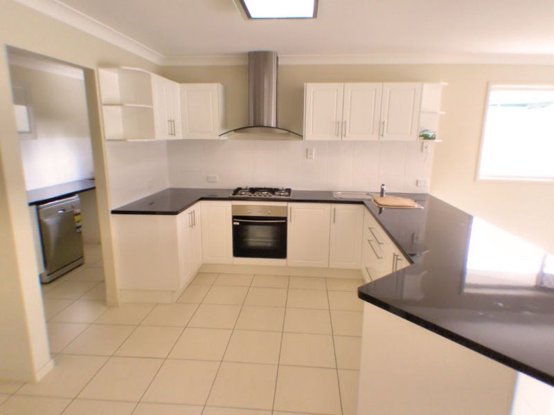 22 Piccadilly Court, Deebing Heights, Ipswich QLD 4305