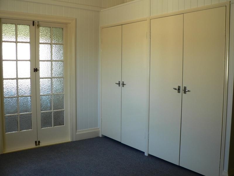 27 Ipswich Street, Harrisville QLD 4307