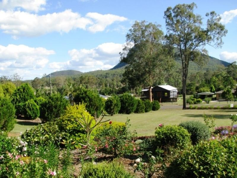 10 Adam Drive, Aratula QLD 4309