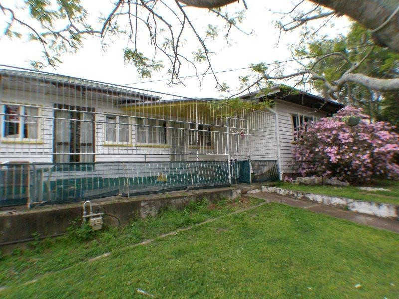 23 Deebing Street, West Ipswich QLD 4305