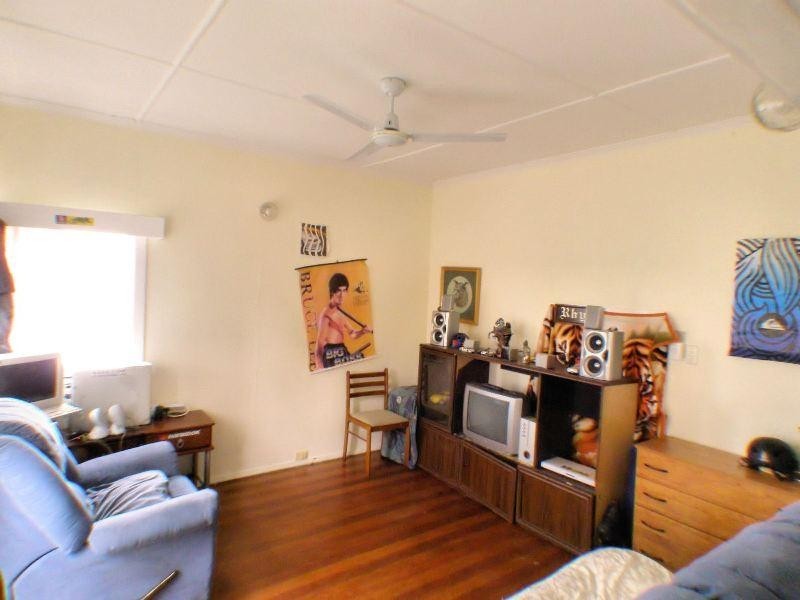 23 Deebing Street, West Ipswich QLD 4305