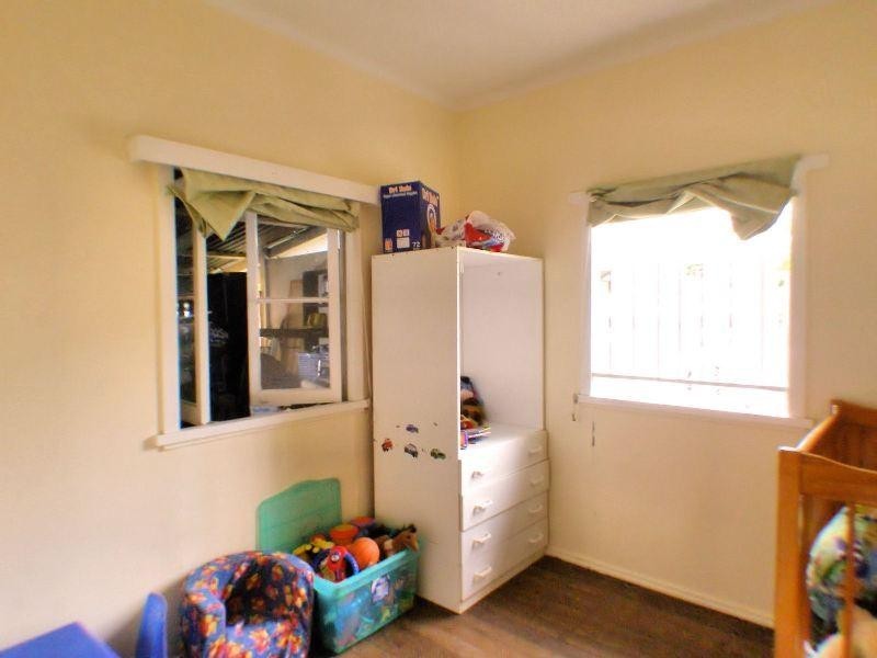 23 Deebing Street, West Ipswich QLD 4305