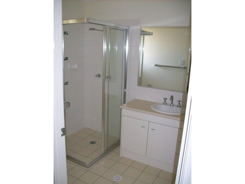 2 Josh Court, Flinders View QLD 4305