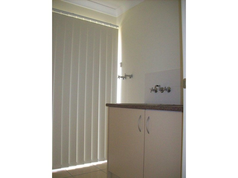 2 Josh Court, Flinders View QLD 4305