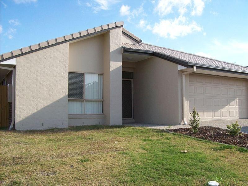 2 Josh Court, Flinders View QLD 4305