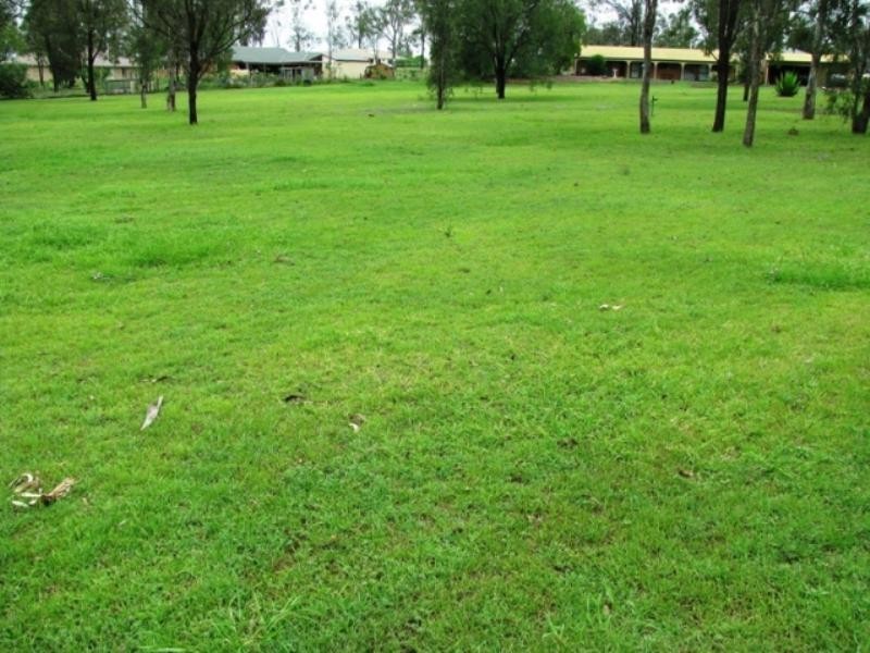 12 R Faulkners Road, Thagoona QLD 4306