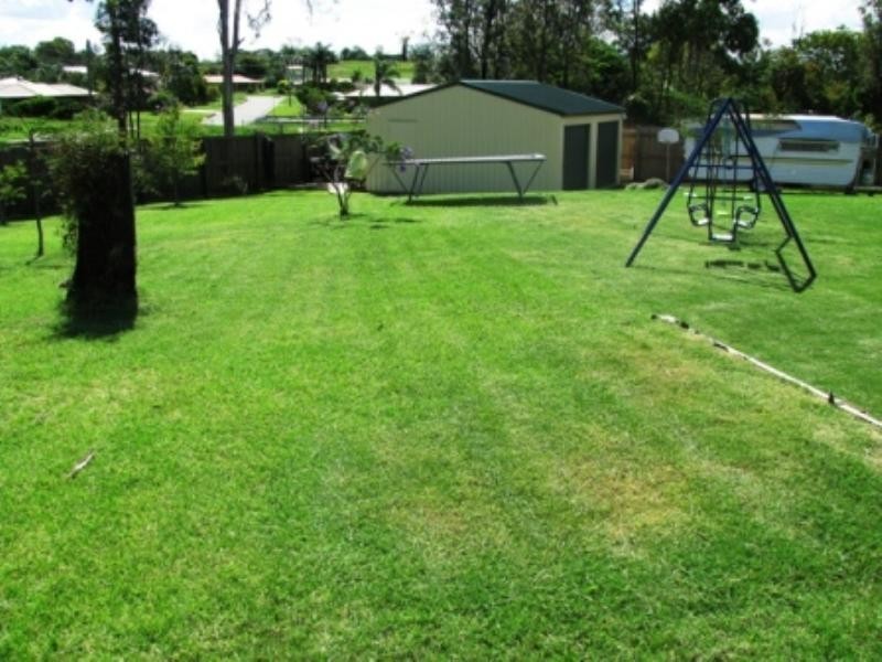 31 Kathleen Place, Yamanto QLD 4305