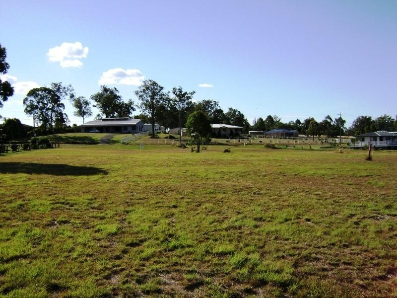 11 Adam Drive, Aratula QLD 4309