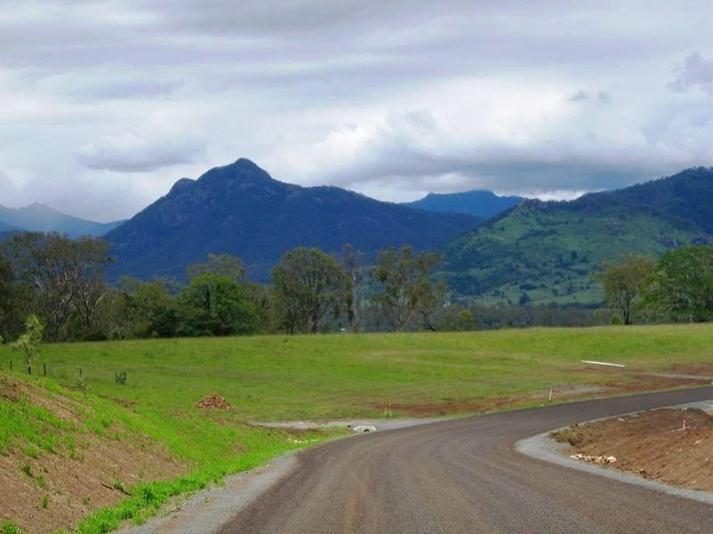 - Kooroomba Drive, Boonah QLD 4310