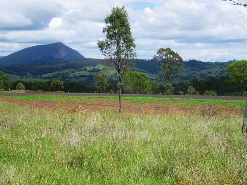- Kooroomba Drive, Boonah QLD 4310