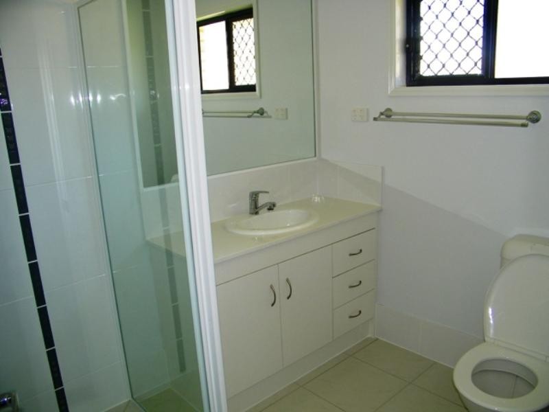 15 Neumann Place, Leichhardt QLD 4305