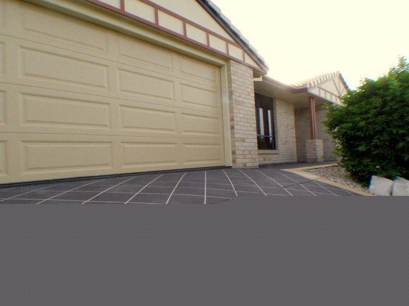 141 Edwards Street, Flinders View QLD 4305