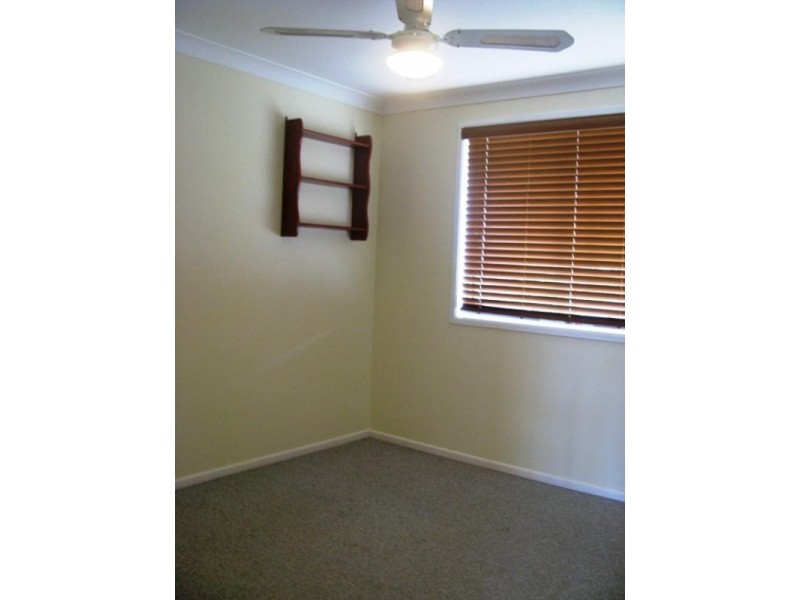 4 TARPAN Court, Yamanto QLD 4305