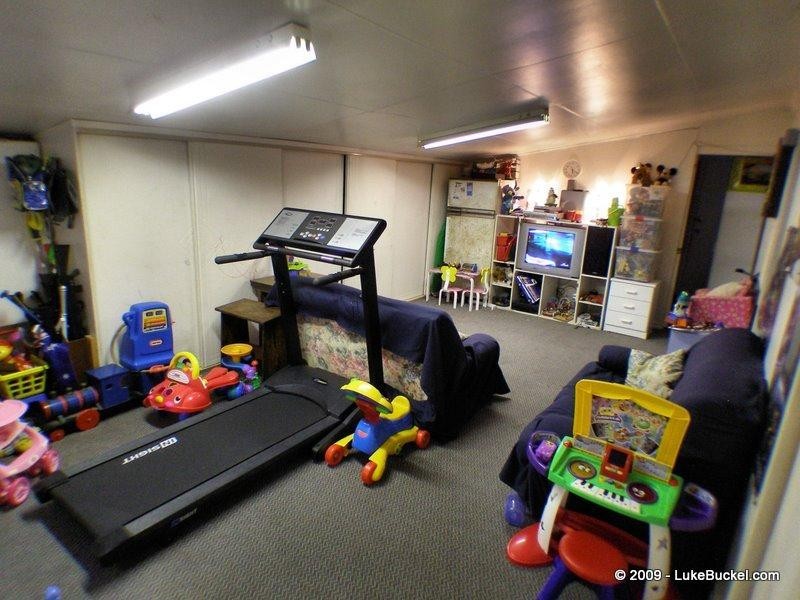 9 Cairns Road, Ebbw Vale QLD 4304