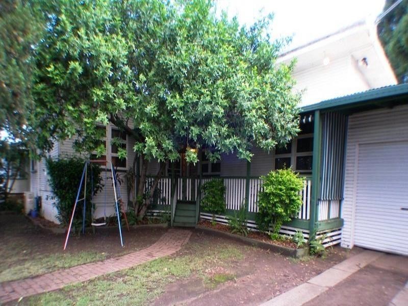 9 Cairns Road, Ebbw Vale QLD 4304